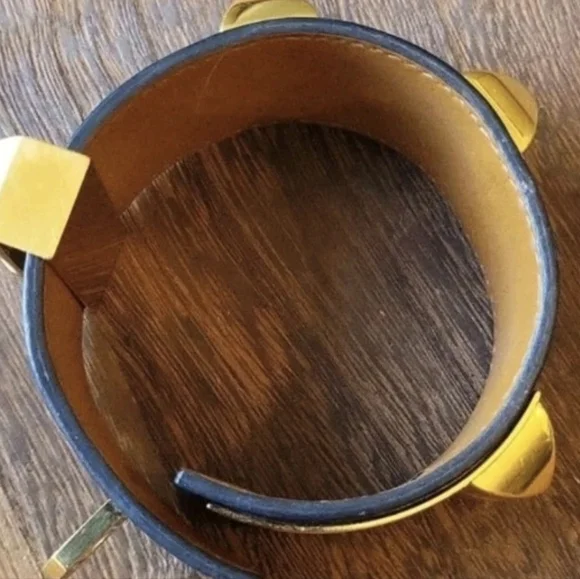 Hermés Collier de Chien Yellow Gold Plated Studded Leather Adjustable Bracelet - Picture 5 of 15